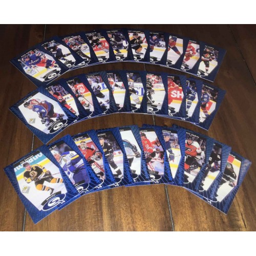 1998-99 UD Choice Starquest Série Complète