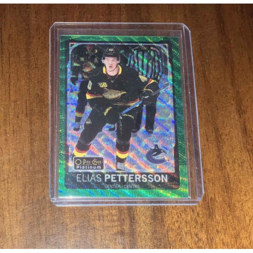 2021-22 O-Pee-Chee Platinum Preview Emerald Surge # P-EP Elias Pettersson /10