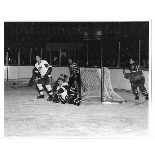 1960's Canadiens vs Red Wings 8 x 10